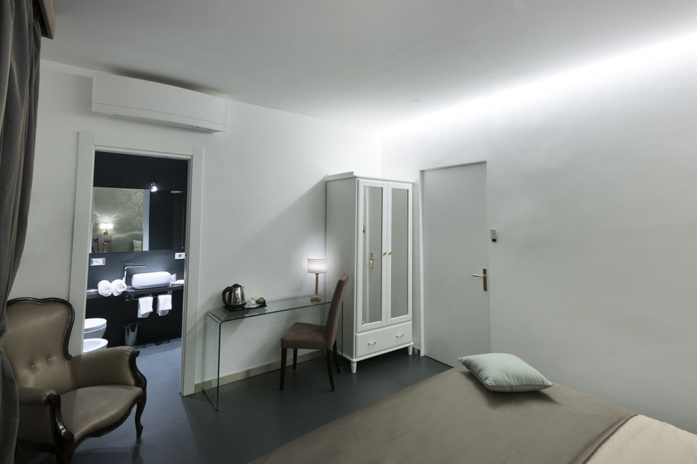 Residenza Monfy Hotel Róma Kültér fotó